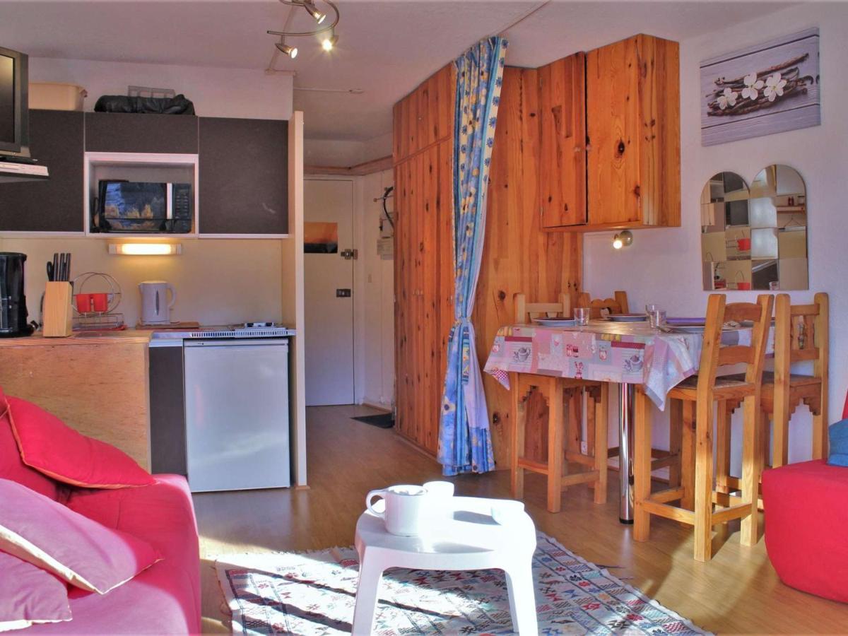 Studio Cosy A Risoul 1850 - 4 Couchages, Pied Des Pistes, Parking, Balcon - Fr-1-330-543 Exteriör bild